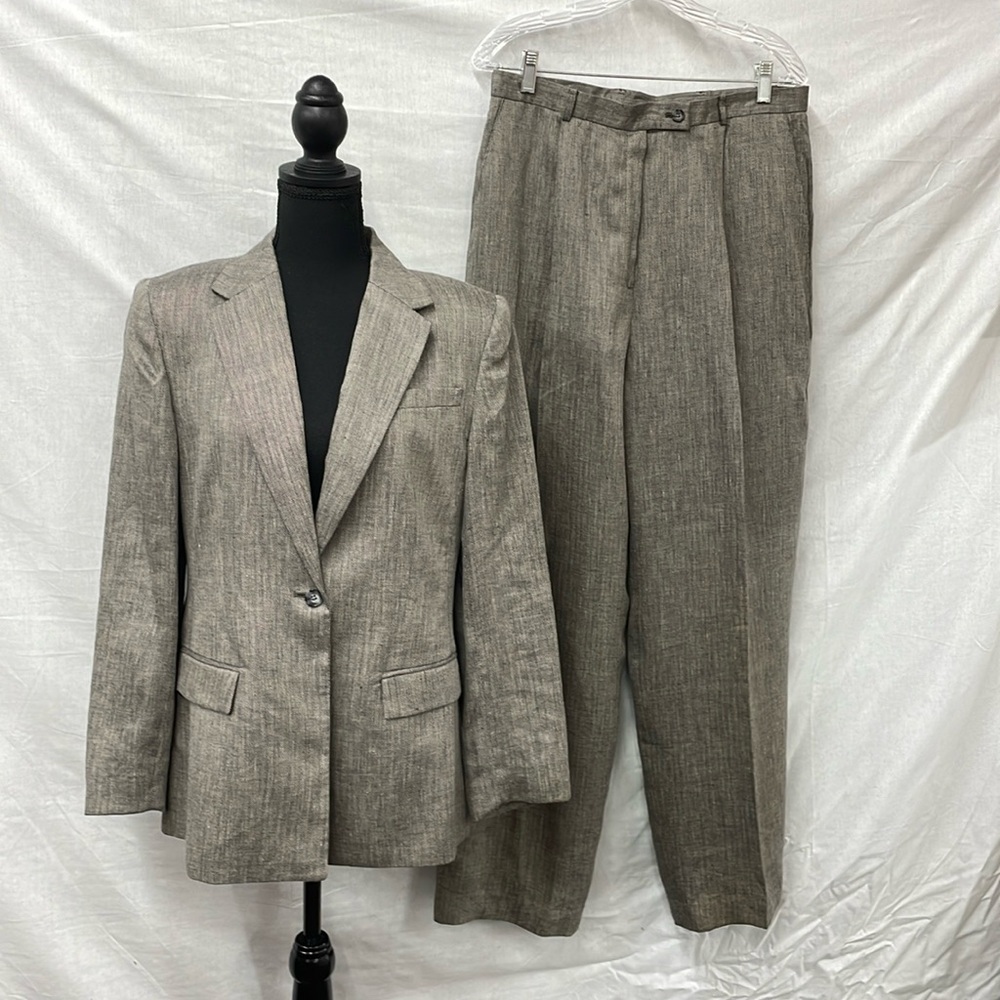 Preston & York women’s 100% linen, tan and black tweed suit, size 10/14
